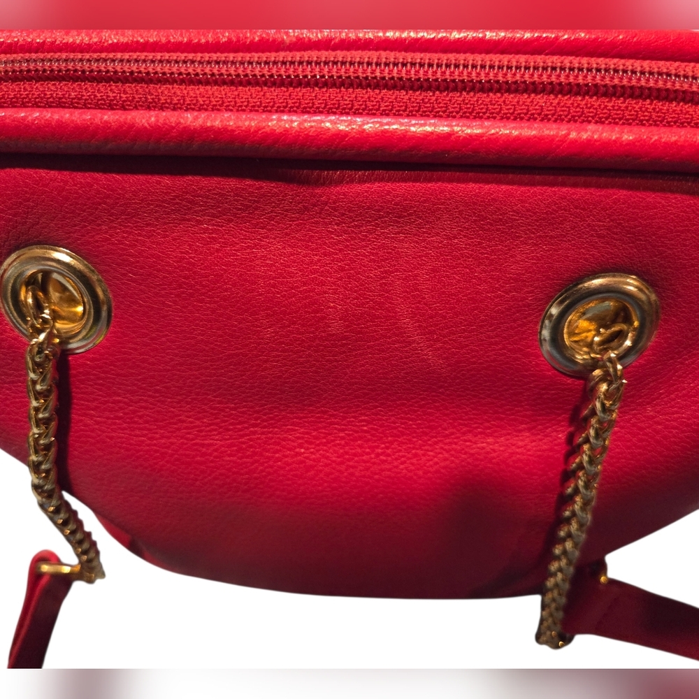 Liz Claiborne Vintage 90's Classic Genuine Leather Shoulder Bag Red Chain Strap - Picture 15 of 16